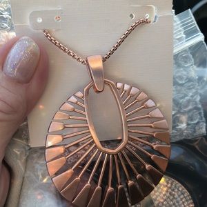 KENDRA SCOTT DEANNE NECKLACE